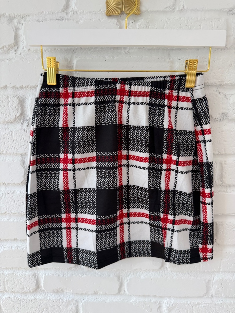 SHEIN Black, White & Red Plaid Mini Skirt